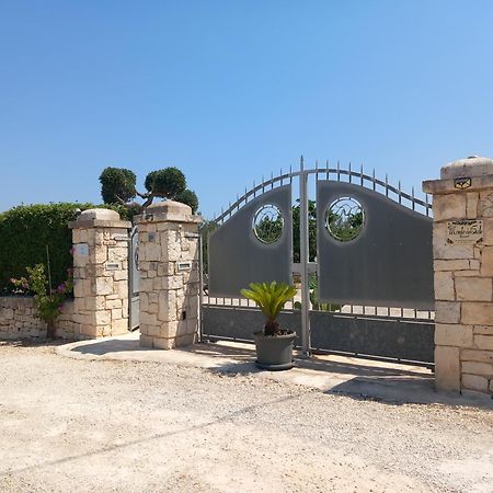 Trullo Monte Del Sale Guest House Alberobello Exterior photo