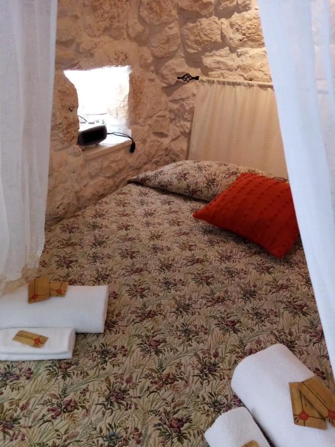 Trullo Monte Del Sale Guest House Alberobello Exterior photo
